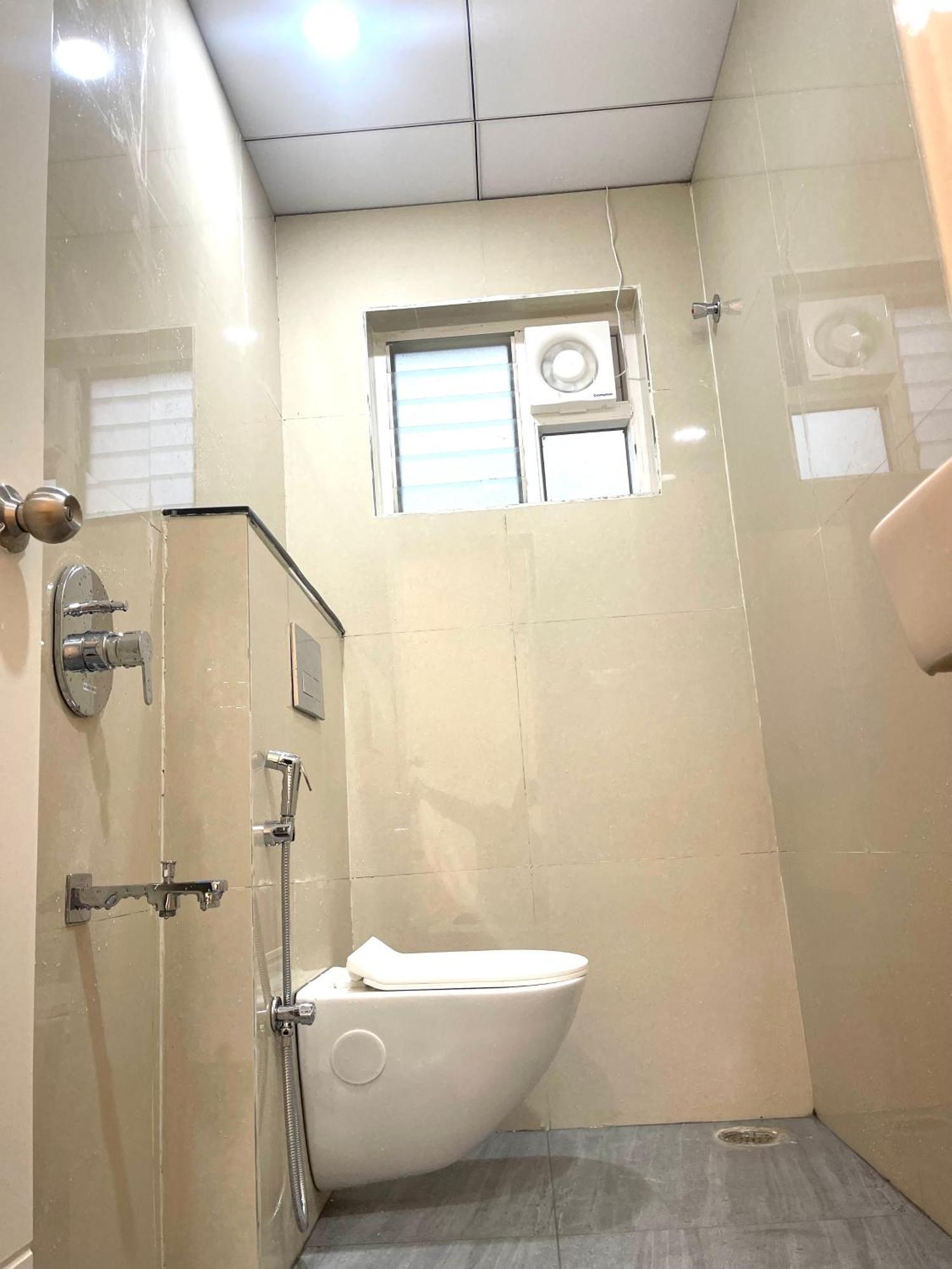 Neocon Suites Hyderabad Exterior photo